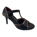 Tandia Classic Black with Metallic Stripe