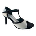Tandia Classic White with Black Stripe